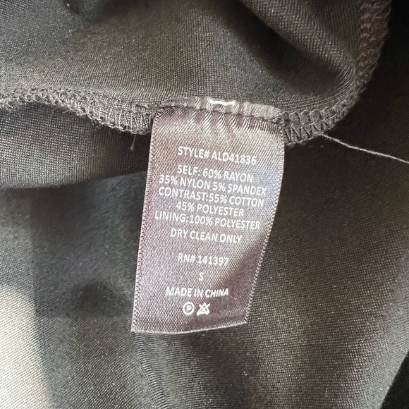 ASTR the Label Black Peeking Lace Bodycon Dress Style #ALD41836 Size Small - Picture 6 of 6